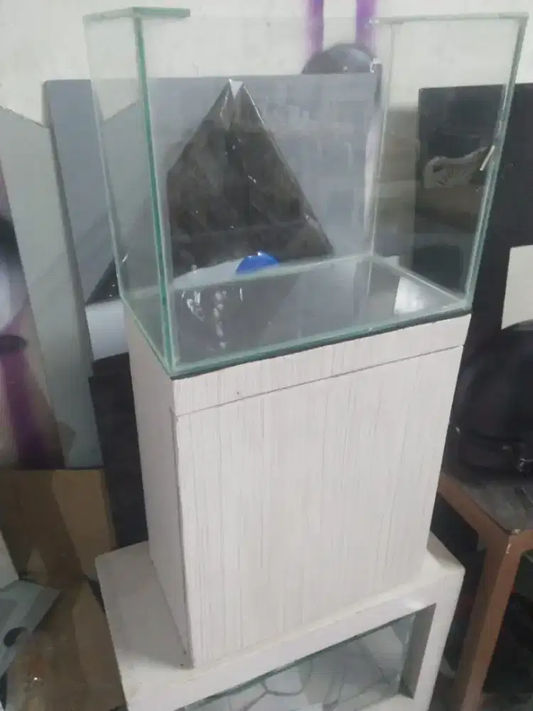 aquarium kabinet ukuran 38×22×30cm