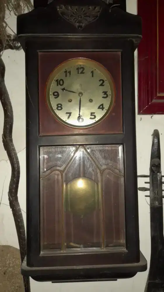 jam dinding Junghan lobang 2 jalan normal lawas.