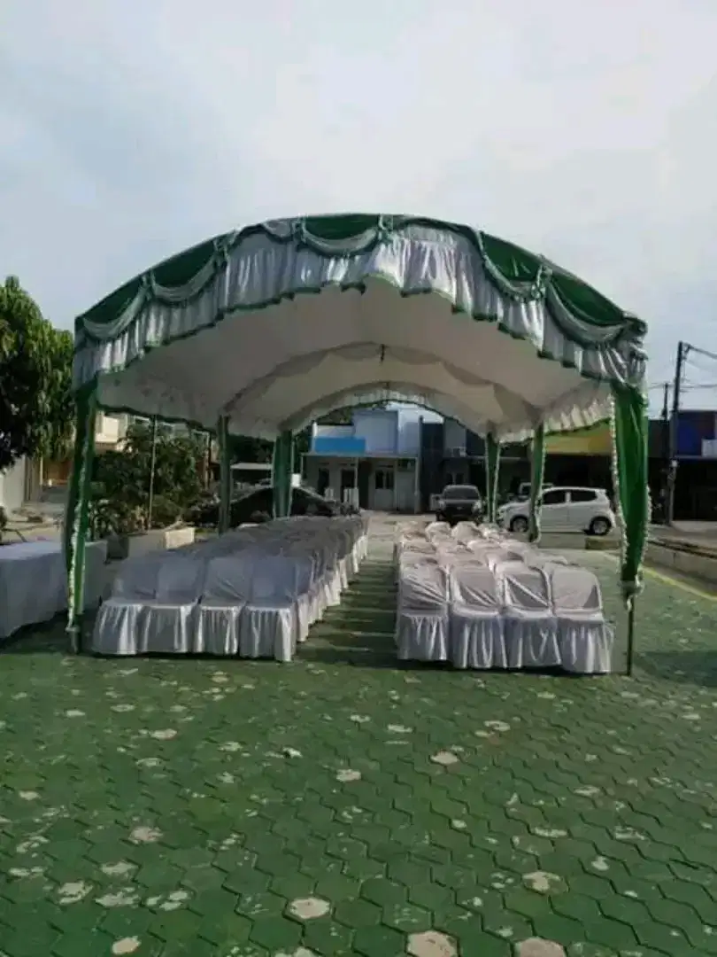 Tenda pesta tempahan