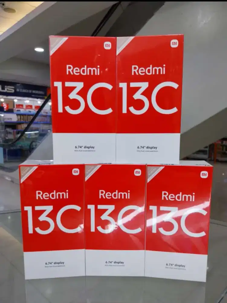 Handphone xiomi 13c ram 8/256 warna chat aja