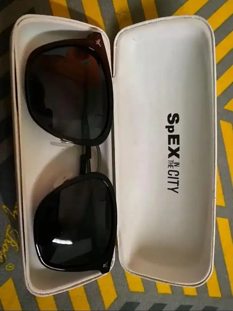 Kacamata Spex Symbol Sunglasses