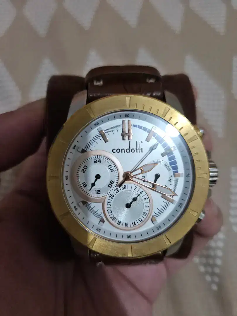 Jam tangan Condotti Mint Condition Jarang Pakai