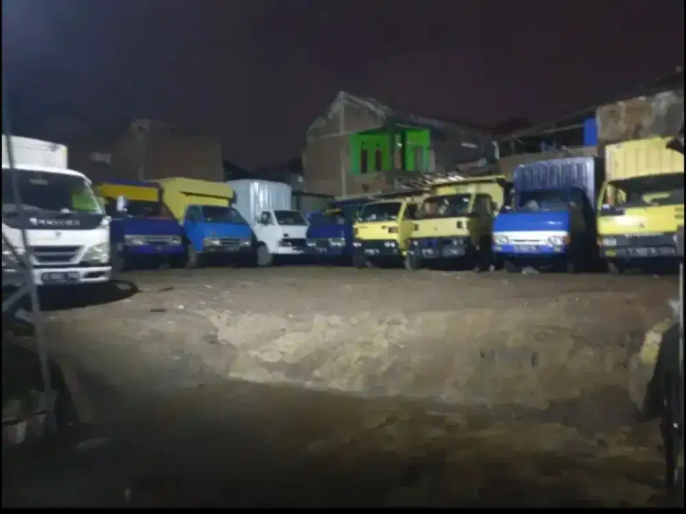 Dicari driver sim a atau b1