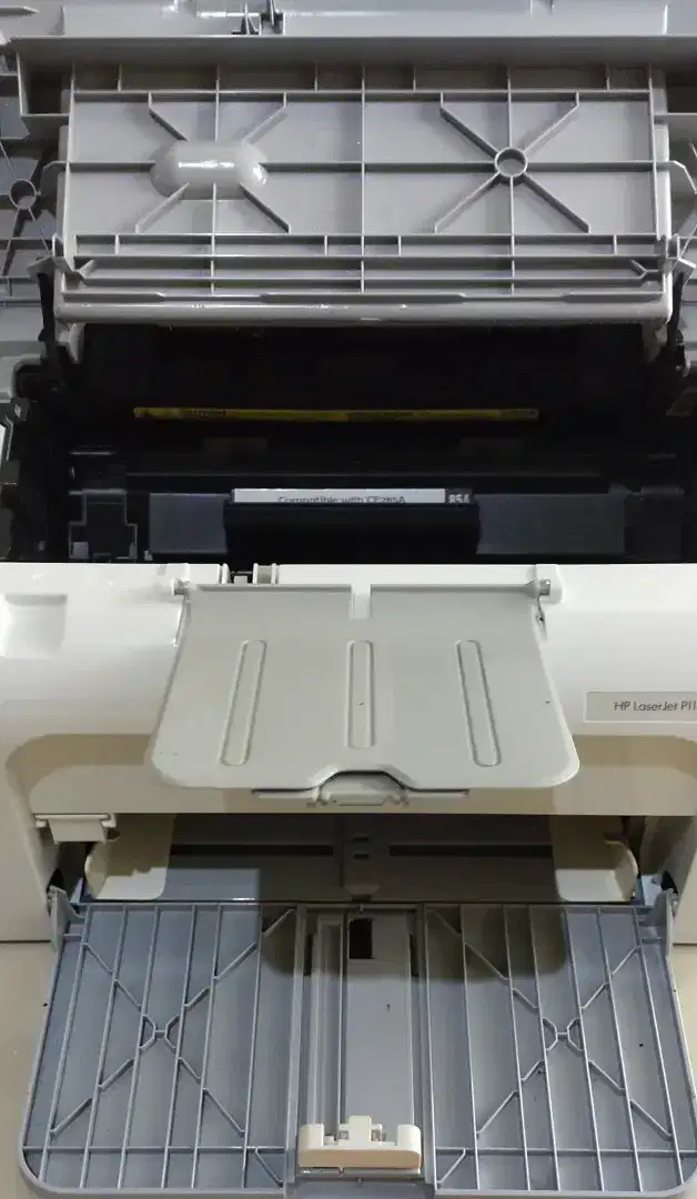 HP LaserJet P1102