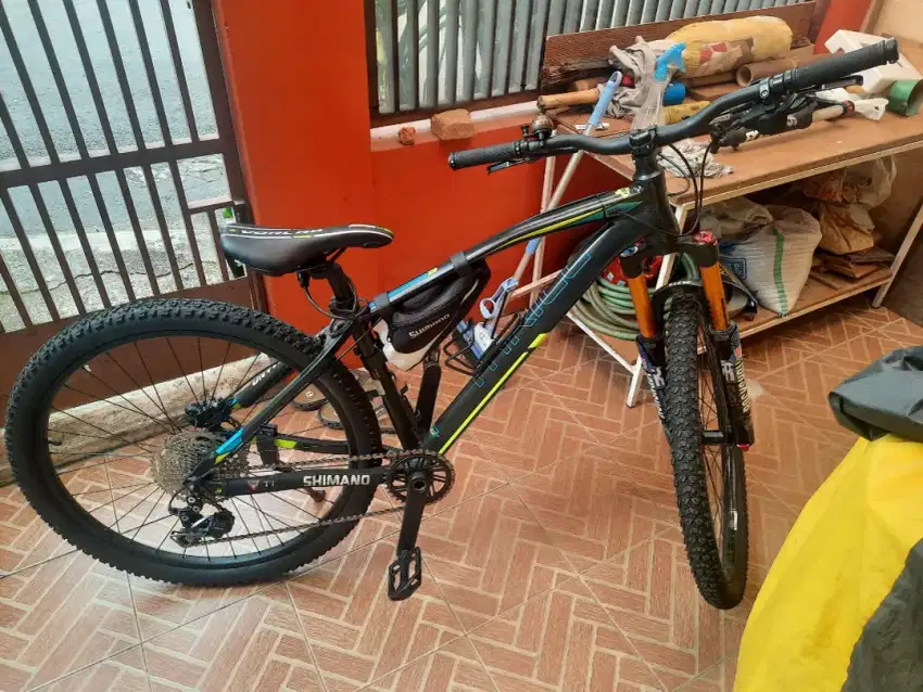 Sepeda Thrill Vanquish 10speed