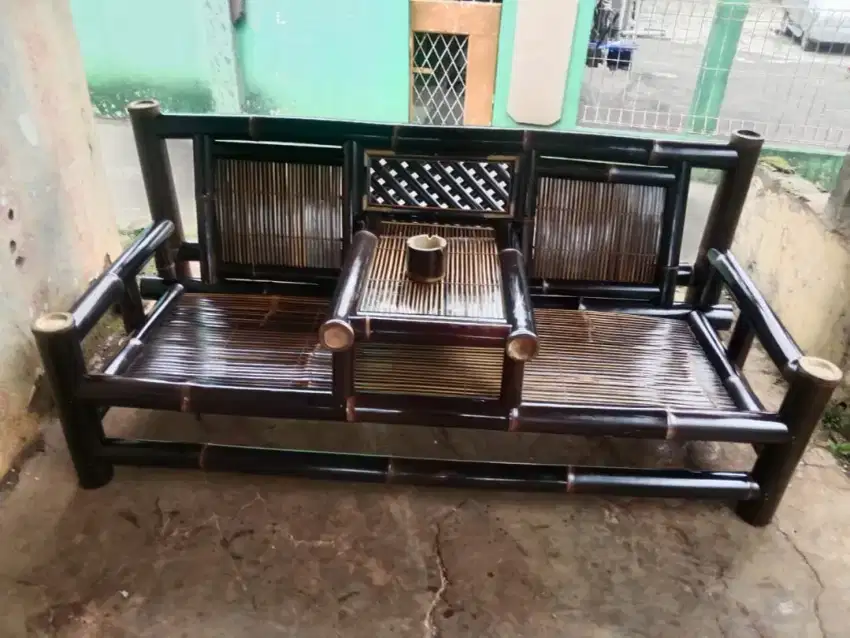 JuaL bangku bambu