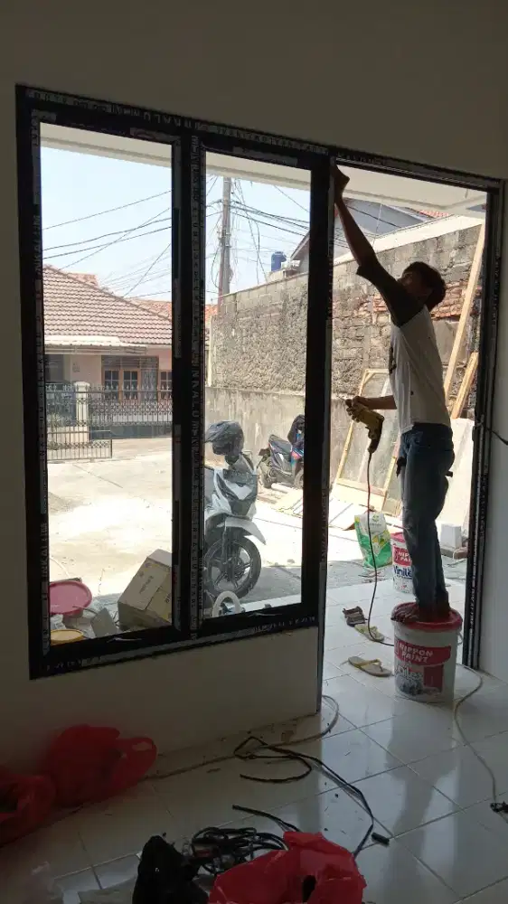 Kusen aluminium  & kaca