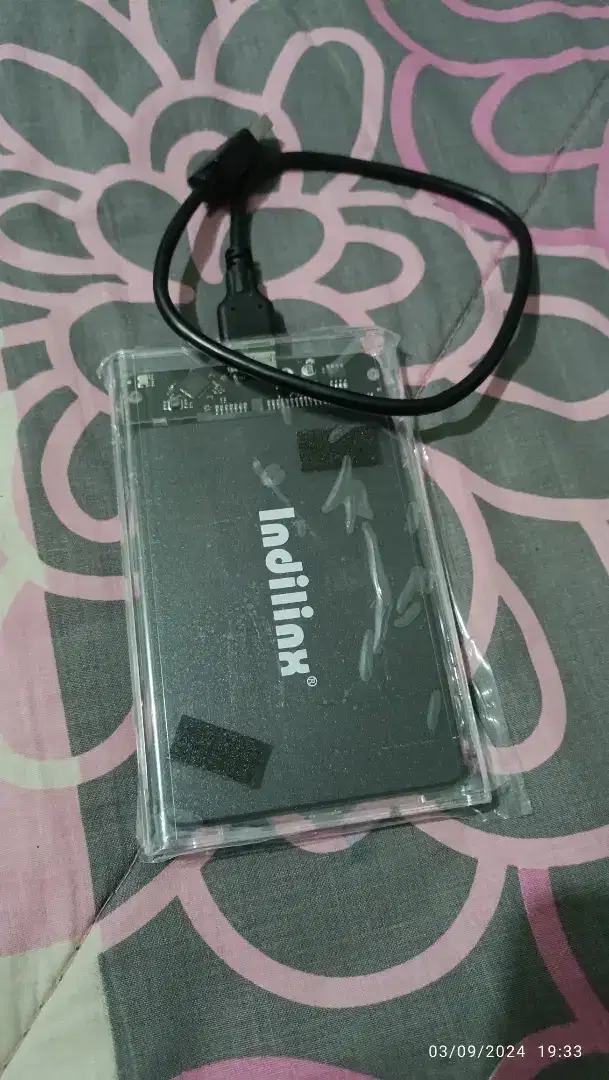 SSD 128 GB like new casing transparan