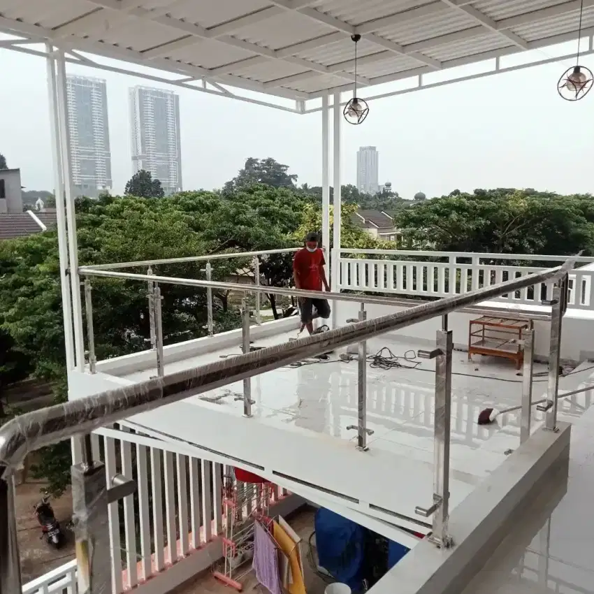 Reling kaca railing balkon stanlis & kanopi alderon solarflat spandek