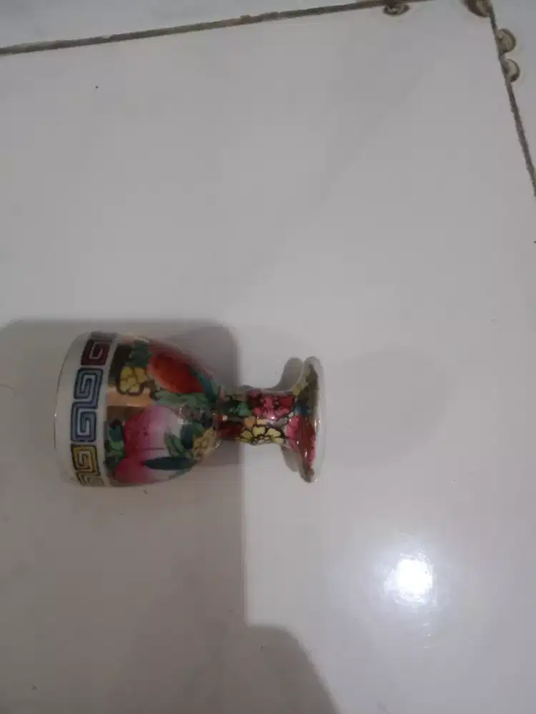 Keramik temuan era dinasti