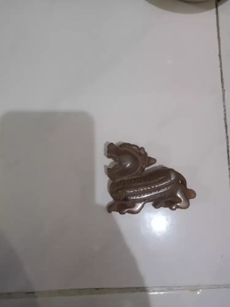 Batu natural berbentuk singa  peninggalan kuno