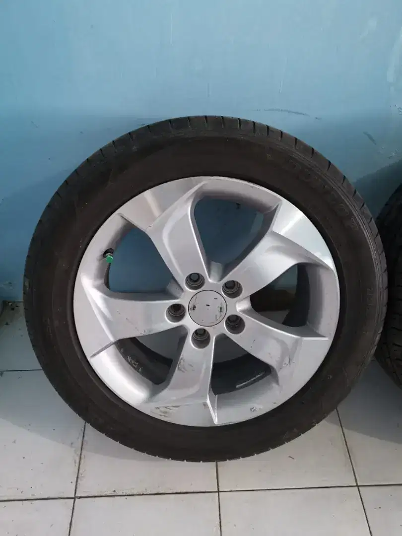 Velg OEM Honda HRV + Ban Dunlop Sportmaxx 050