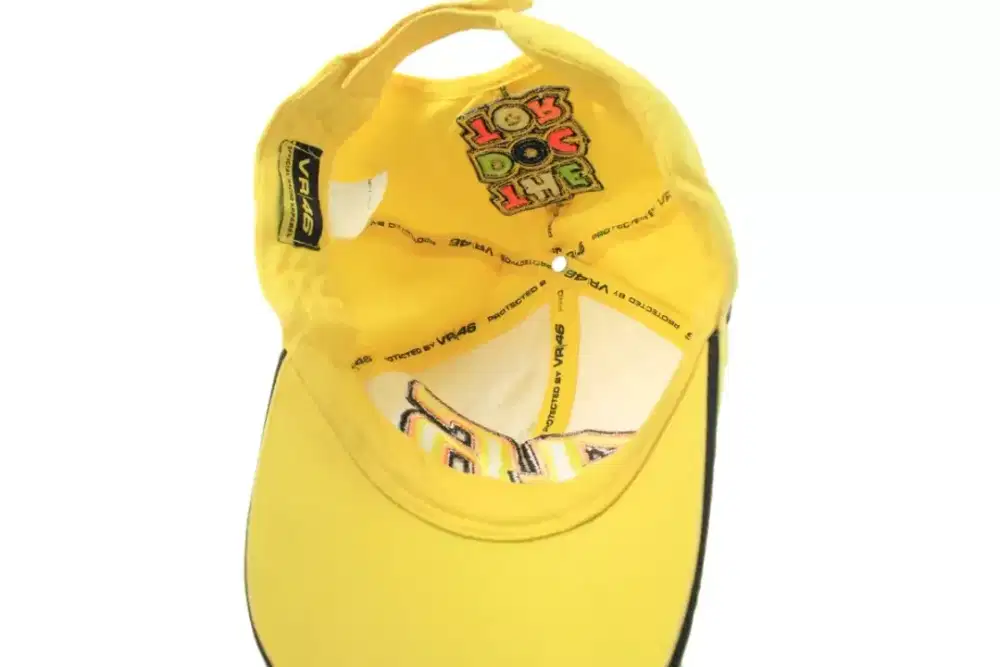 Apparel topi motogp x vr46