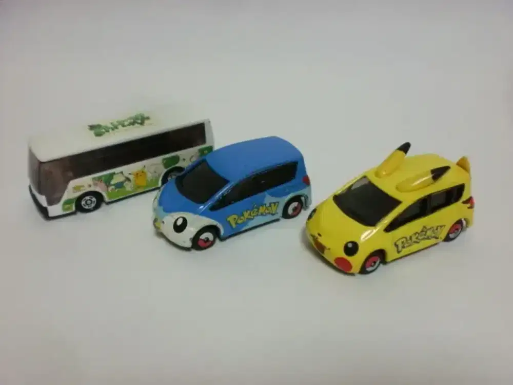 Diecast pikachu mainan mobil pokemon