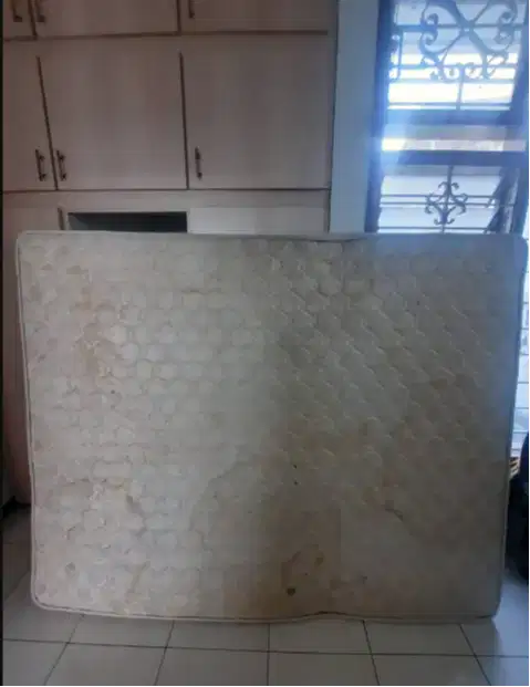 DIJUAL KASUR BEKAS JOGJA NEGO JUAL CEPAT