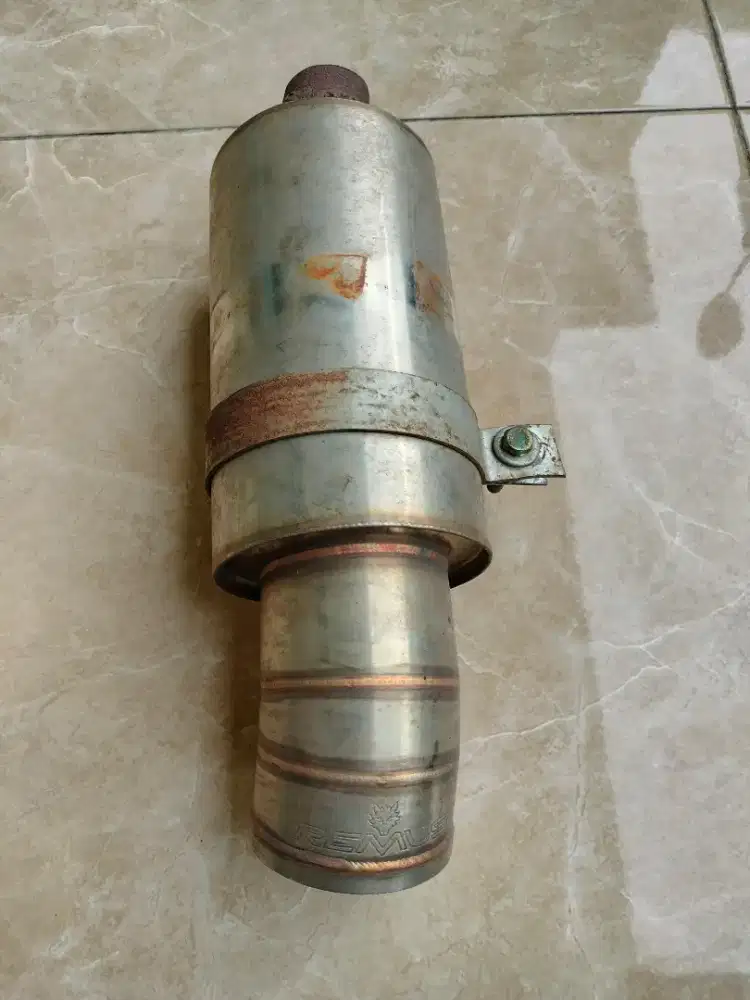 Gendangan knalpot universal