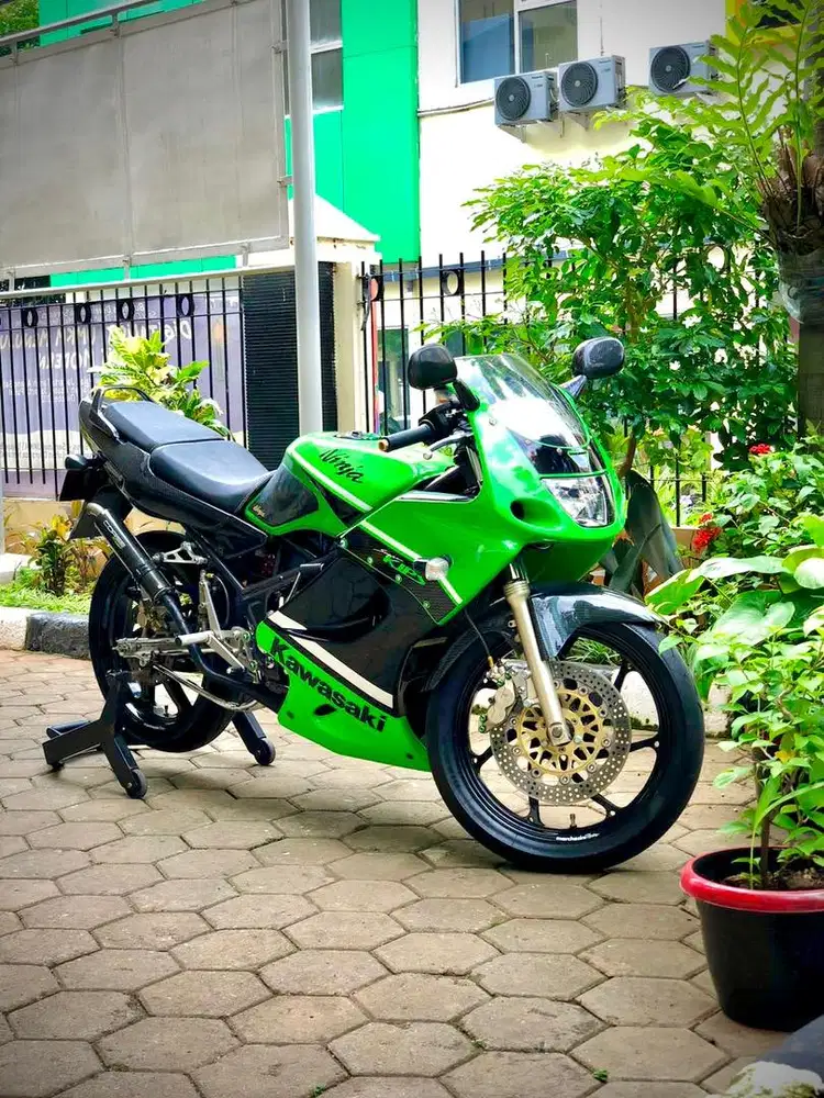 Kawasaki ninja rr old hot sale