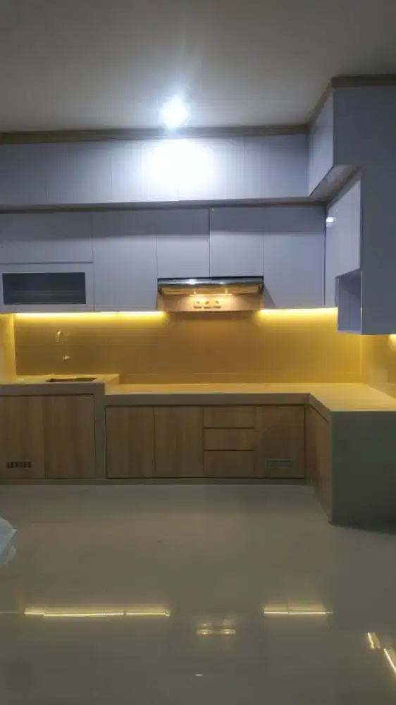 Lemari pakaian Kitchen set premium berkualitas