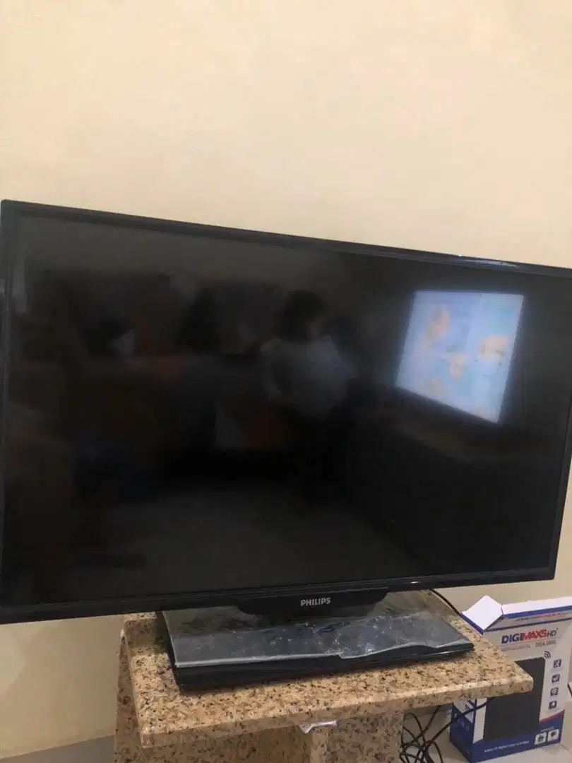 TV 32  philips LED