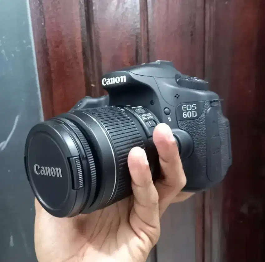 Kamera DSLR Canon 60D Mulus