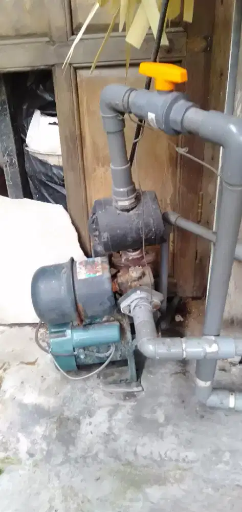 Tukang pompa air,kuras tandon,kran air,water heater, kloset duduk,dll