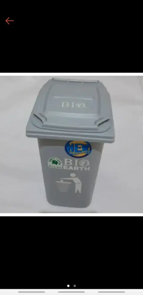 Tempat sampah mobil sangat lucu