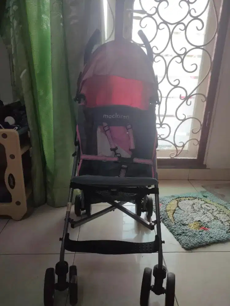 Jual stroller maclaren store second