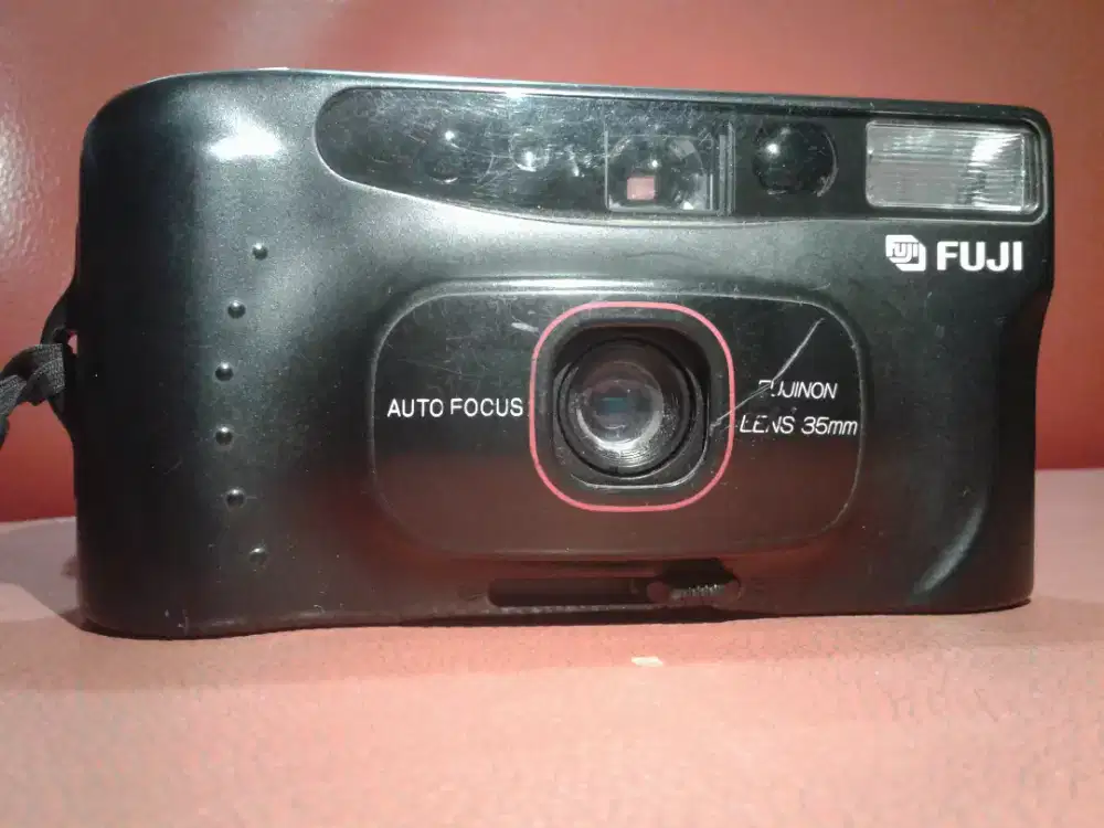 fuji kamera siap pakai analog film nego cod rungkut ok