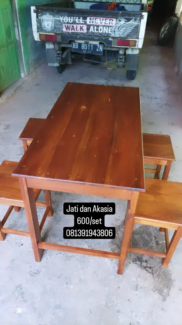 Set meja kursi jati akasia