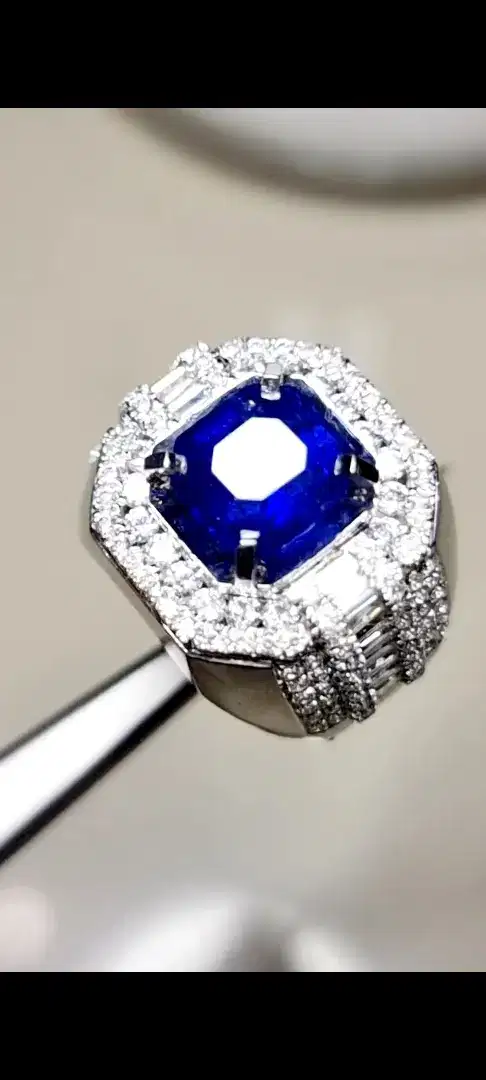 NATURAL BATU PERMATA BLUE SAPPHIRE SRILANKA