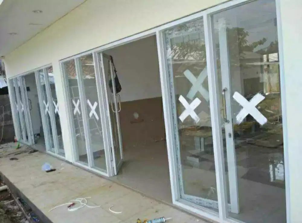 Jendela pintu aluminium