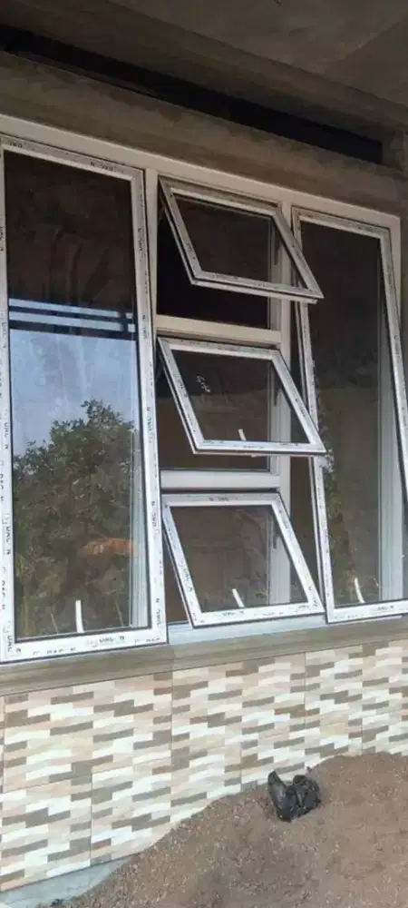 Jendela pintu aluminium
