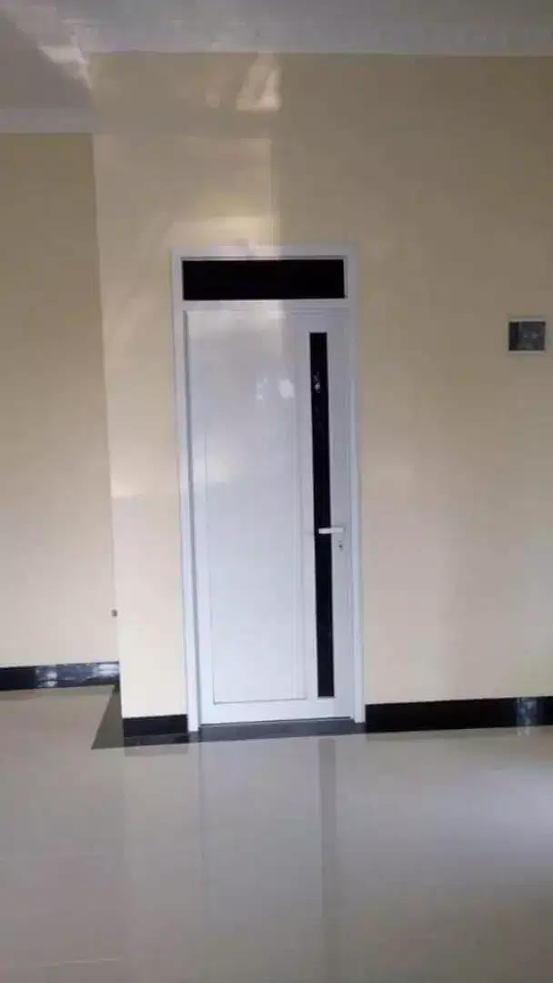 Jendela pintu aluminium