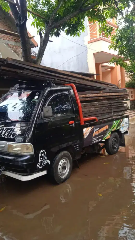 Jasa puing bangunan,urugan tanah,genteng bekas,kayu bekas dll