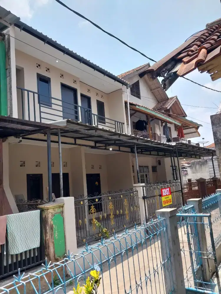 Jual cepat rumah tinggal + kamar Kost,  tingkat, 9 kamar