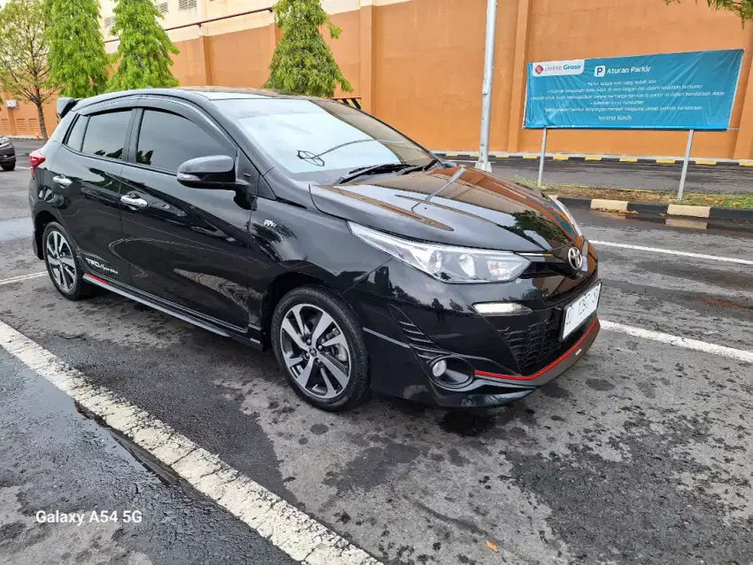 Yaris TRD sportivo2018 automatic 7airbags low kilometer