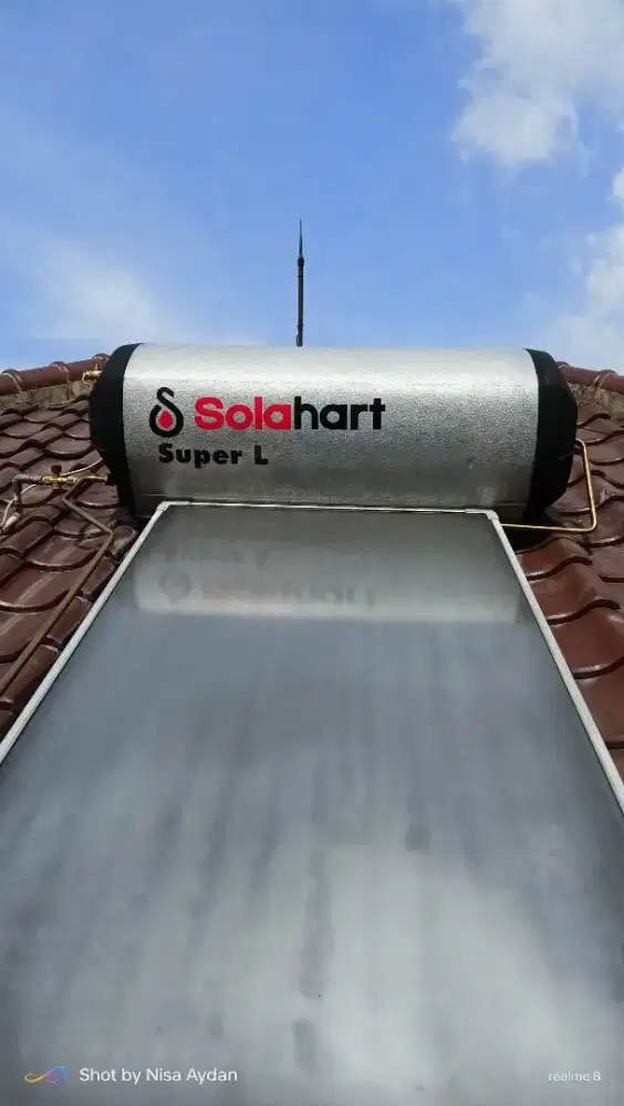 Solar water heater