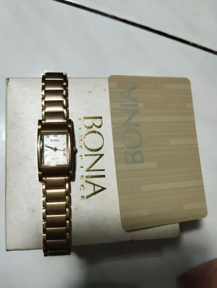BONIA JAM TANGAN WANITA