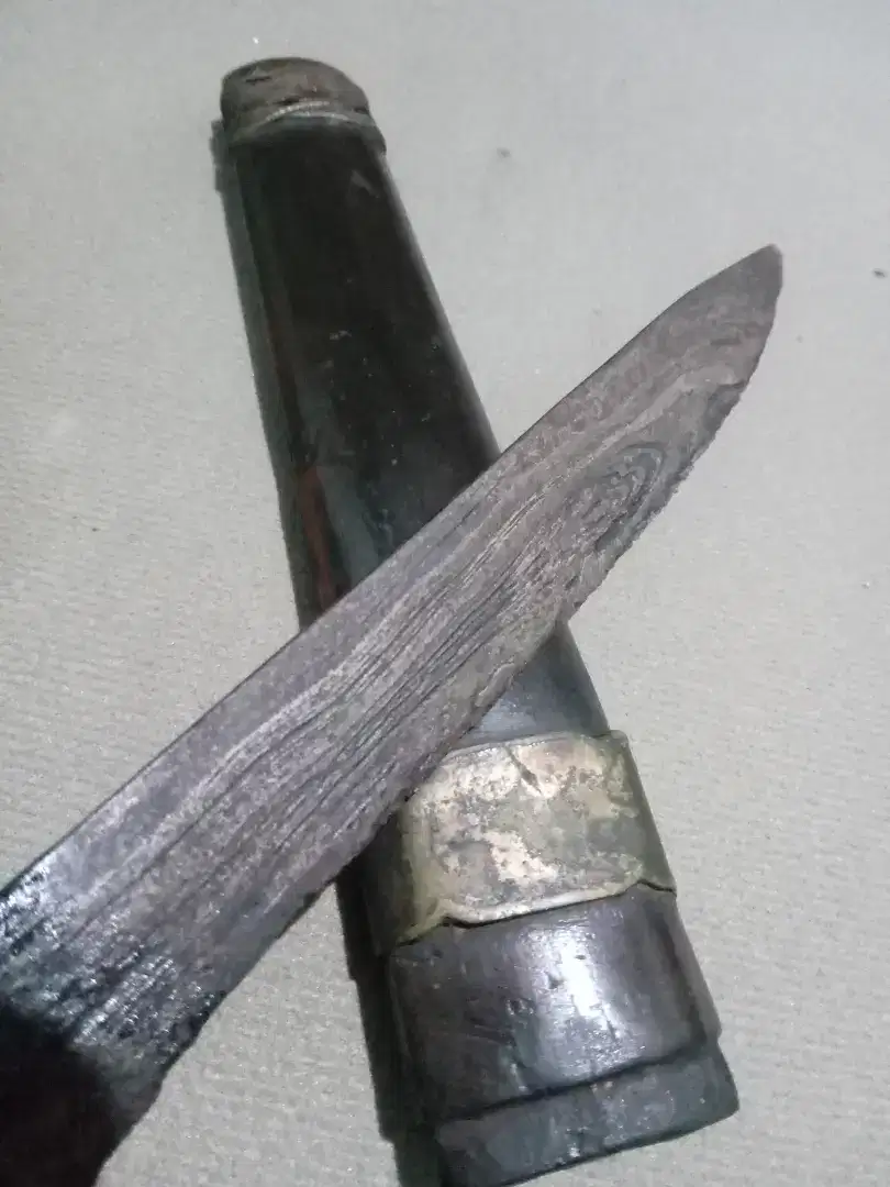 Pusaka Badik sepuh tua lawas koleksi antik kuno klasik retro rare