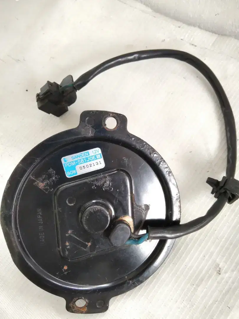 Motor  Fan AC  Kia Carens + +