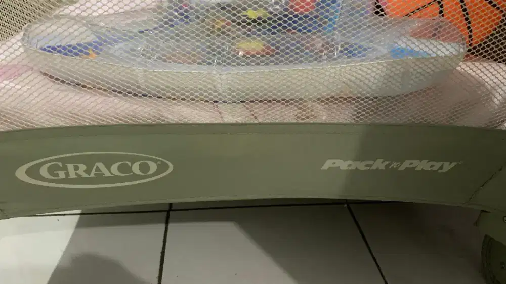 Box Tidur Bayi Graco
