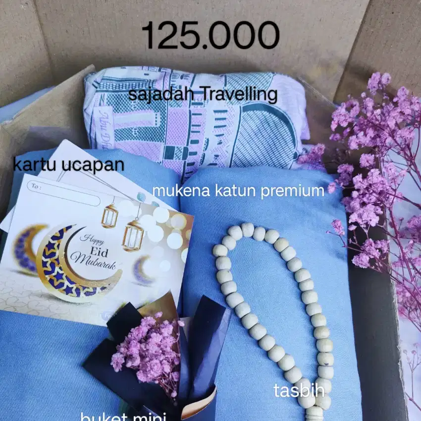 Hampers Mukenah hadiah lebaran