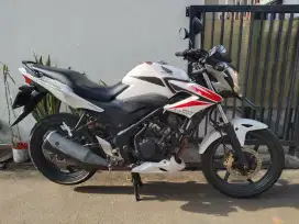 Cb150r olx store