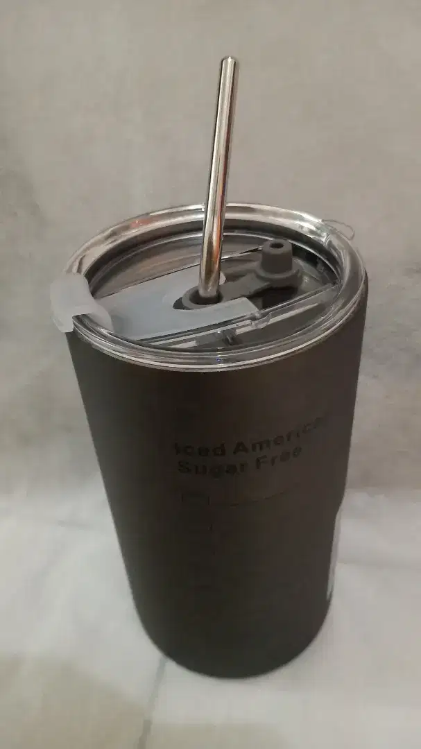 Tumbler Stainless Tebal Free Sedotan 600ml Tahan panas+dingin -+10jam