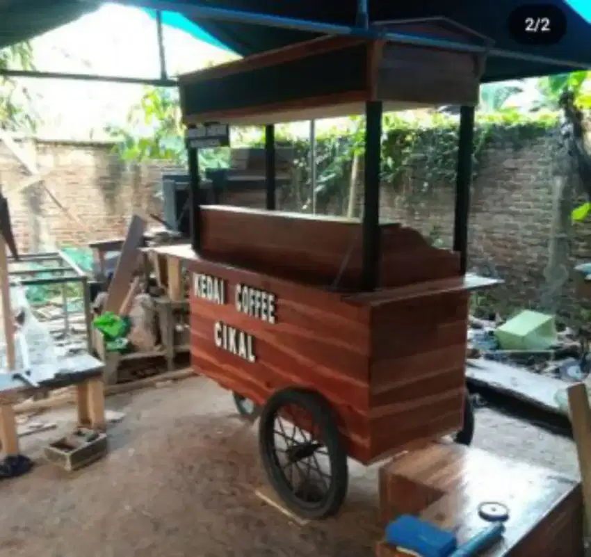 grobak biasa dan grobak angkringan