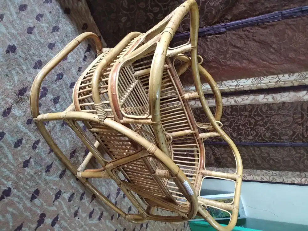 Ayunan bayi (rotan)