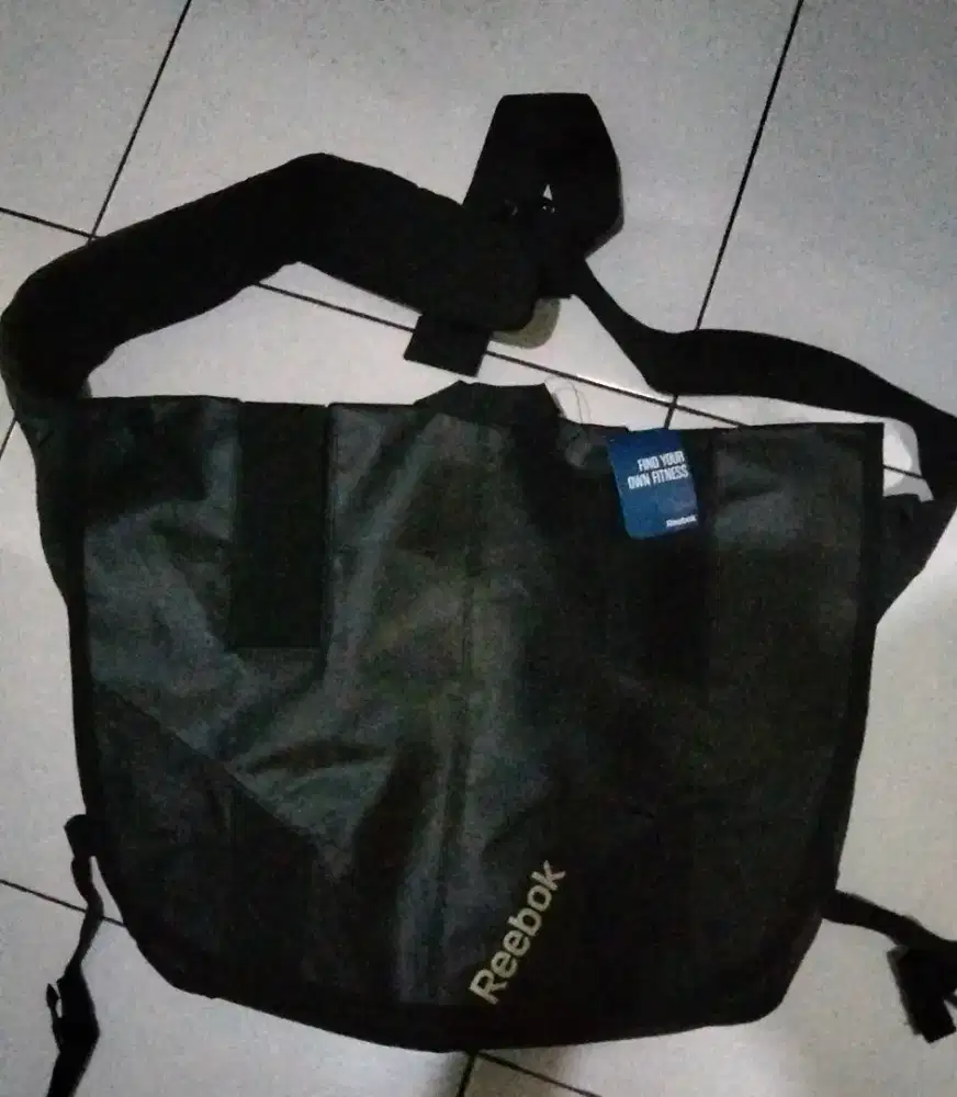 Sale Tas Reebok