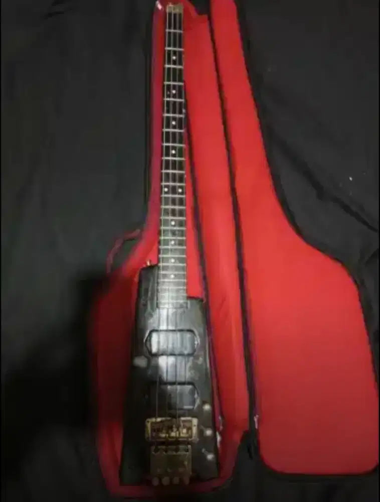 Washburb Bass Headless Bantam 1984 Terawat