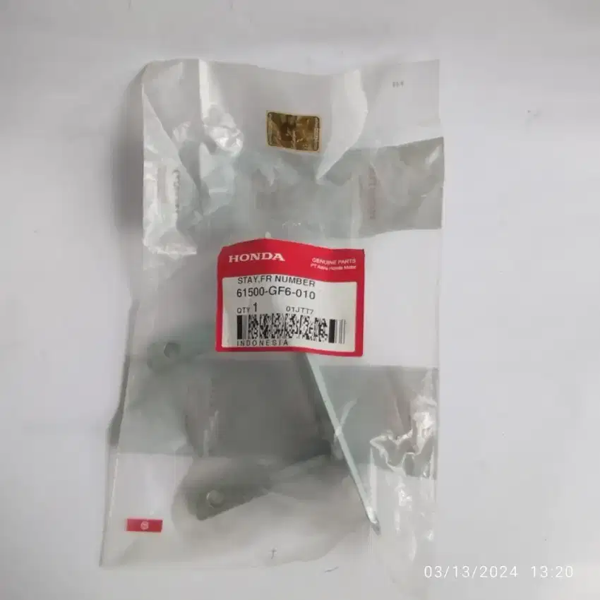 Bracket Dudukan Plat Nomor Honda Win 100 Original AHM