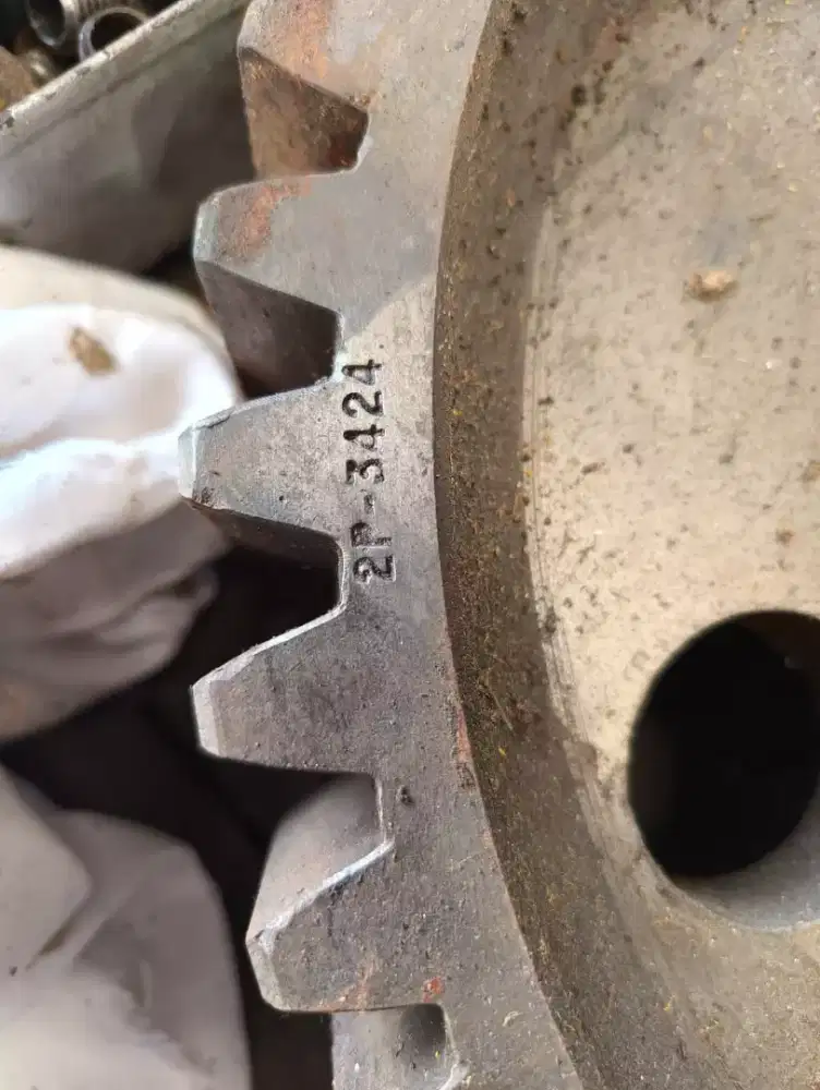 Gigi Gear final Drive 12-47 D7G-1 Caterpillar